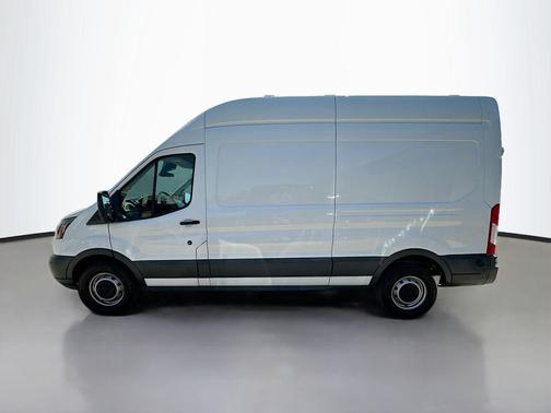 OXFORD WHITE 2017 Ford Transit-250 Base