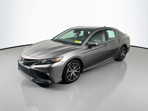 Predawn Gray Mica 2021 Toyota Camry SE