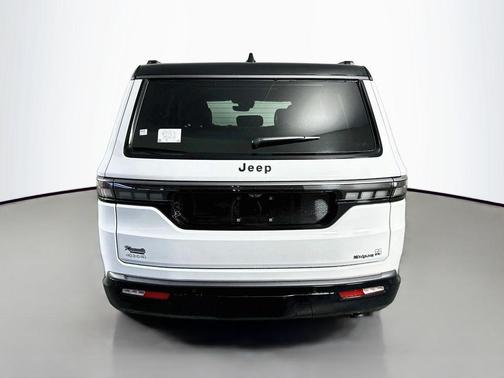 Bright White Clearcoat 2026 Jeep Grand Wagoneer 85th Anniversary Edition 4x4