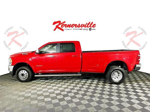 2022 RAM 3500 Laramie Crew Cab 4x4 8' Box
