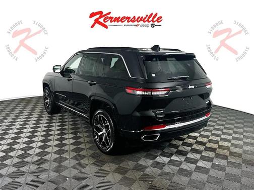 2025 Jeep Grand Cherokee Summit