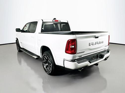 Bright White Clearcoat 2026 RAM 1500 Laramie
