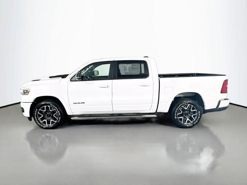 Bright White Clearcoat 2026 RAM 1500 Laramie