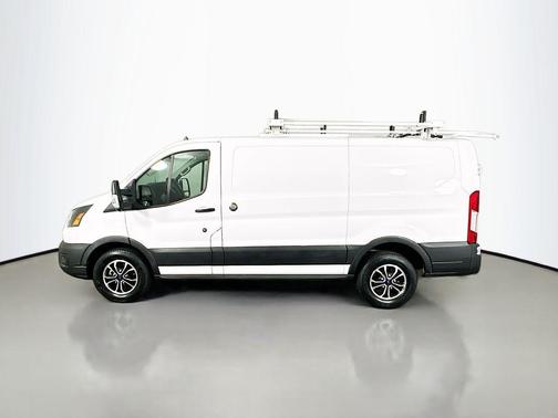 OXFORD WHITE 2021 Ford Transit-250 Base