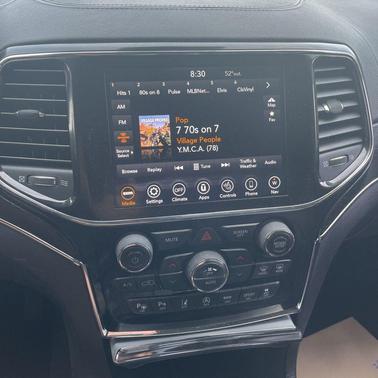 Bright White Clearcoat 2019 Jeep Grand Cherokee Summit