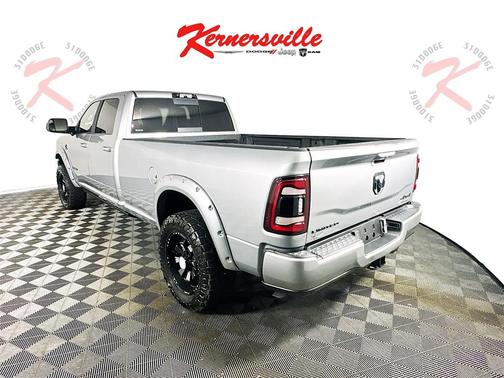 2022 RAM 3500 Limited Crew Cab 4x4 8' Box
