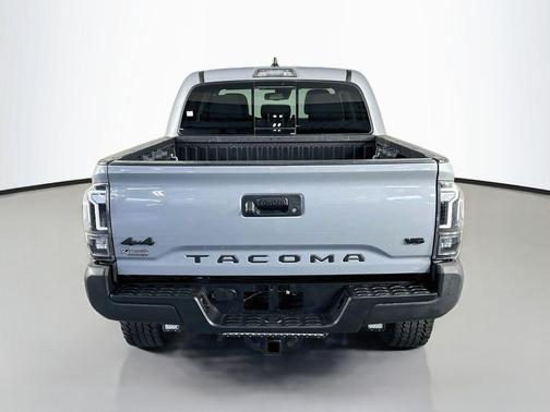 Cement 2021 Toyota Tacoma SR5