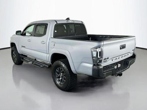 Cement 2021 Toyota Tacoma SR5