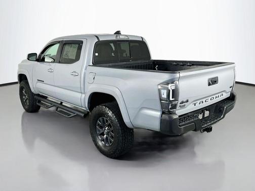 Cement 2021 Toyota Tacoma SR5