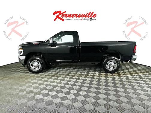 2026 RAM 2500 Tradesman Regular Cab 4x4 8' Box