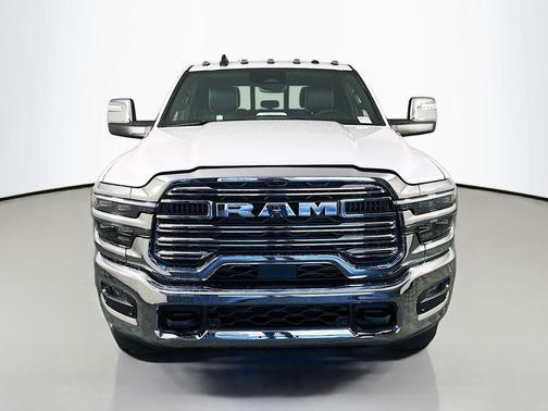 2026 RAM 3500 Laramie Crew Cab 4x4 6'4' Box