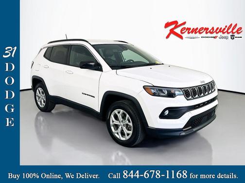 Bright White Clearcoat 2024 Jeep Compass Latitude