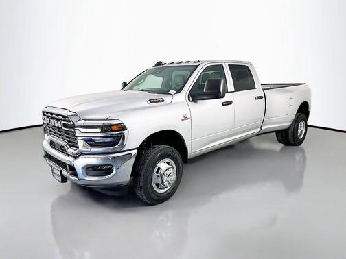 Silver Zynith 2026 RAM 3500 Tradesman Crew Cab 4x4 8' Box