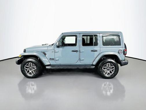 2026 Jeep Wrangler 4-Door Sahara 4x4