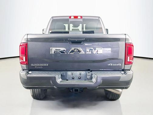 Granite Crystal Metallic Clearcoat 2025 RAM 2500 Laramie Crew Cab 4x4 6'4' Box