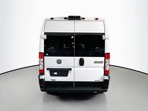 Bright White Clearcoat 2026 RAM ProMaster 3500 High Roof
