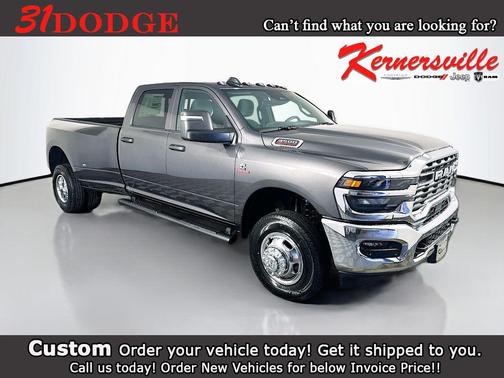 Granite Crystal Metallic Clearcoat 2026 RAM 3500 Tradesman