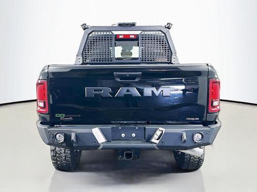 2025 RAM 2500 Big Horn Crew Cab 4x4 6'4' Box