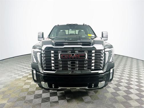2025 GMC Sierra 3500 Denali