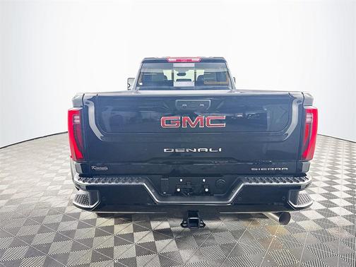 2025 GMC Sierra 3500 Denali