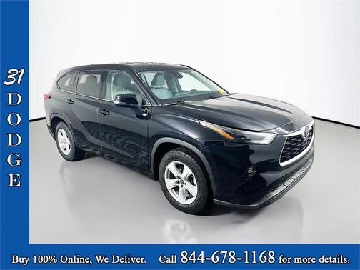 2022 Toyota Highlander LE