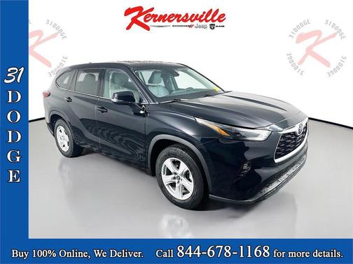 2022 Toyota Highlander LE