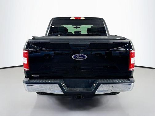 SHADOW BLACK 2018 Ford F-150 XLT