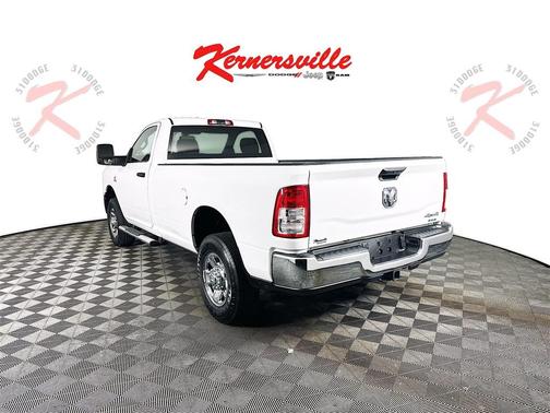 2024 RAM 3500 Tradesman Regular Cab 4x4 8' Box