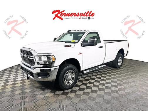 2024 RAM 3500 Tradesman Regular Cab 4x4 8' Box