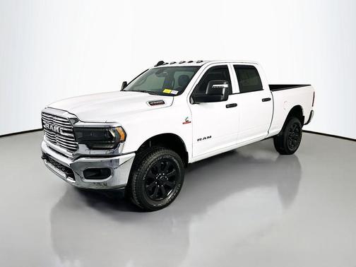 Bright White Clearcoat 2024 RAM 2500 Tradesman Crew Cab 4x4 6'4' Box