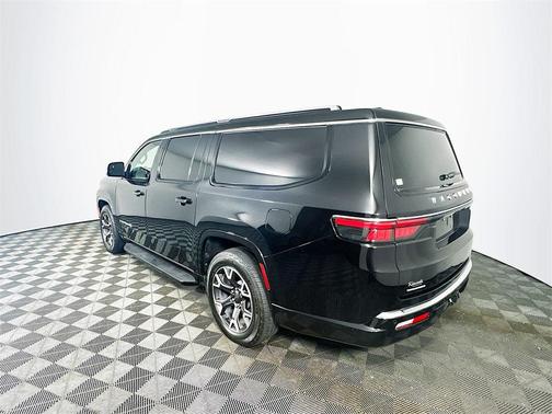 2023 Jeep Wagoneer L Series III 4x4