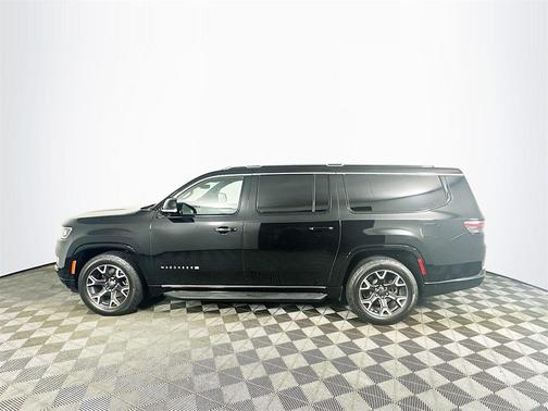 2023 Jeep Wagoneer L Series III 4x4