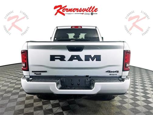 2026 RAM 2500 Big Horn Crew Cab 4x4 6'4' Box