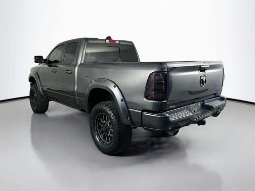 Granite Crystal Metallic Clearcoat 2022 RAM 1500 Big Horn/Lone Star