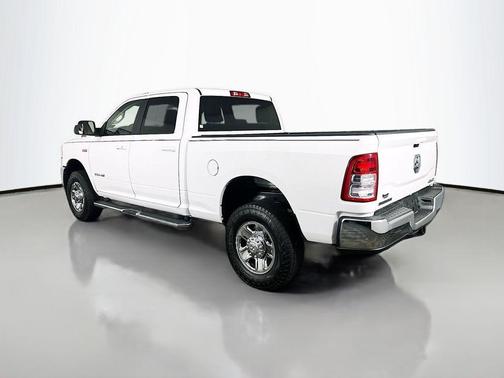2020 RAM 2500 Big Horn Crew Cab 4X4 6'4' Box