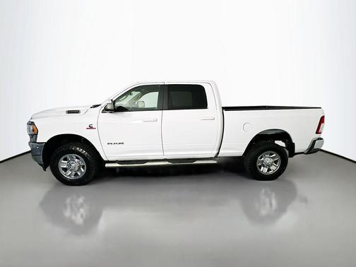 Bright White Clearcoat 2020 RAM 2500 Big Horn Crew Cab 4x4 6'4' Box