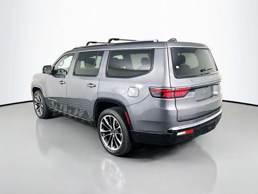 2022 Jeep Wagoneer Series III 4x2