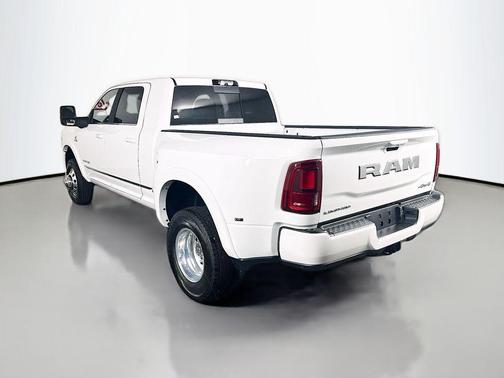 Bright White Clearcoat 2026 RAM 3500 Limited