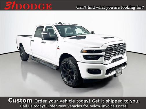 2026 RAM 2500 Black Express Crew Cab 4x2 8' Box