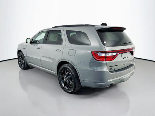 Destroyer Gray Clearcoat 2026 Dodge Durango GT Premium HEMI V8