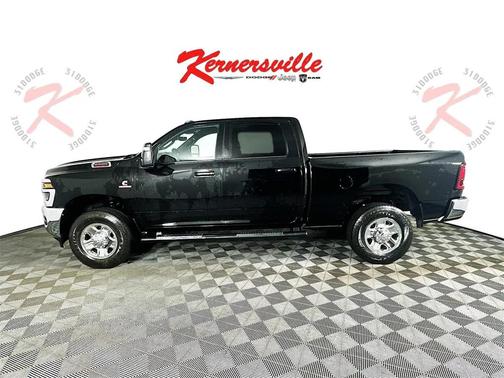 2025 RAM 2500 Tradesman Crew Cab 4x4 6'4' Box