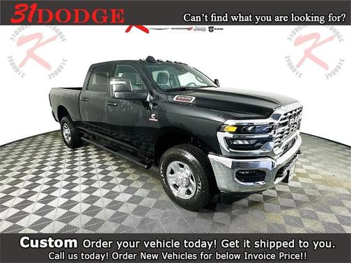 2025 RAM 2500 Tradesman Crew Cab 4x4 6'4' Box