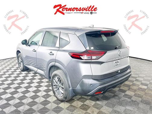 2021 Nissan Rogue S