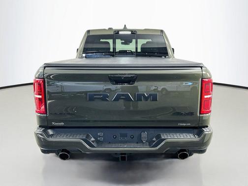 Tank 2027 RAM 1500 Limited
