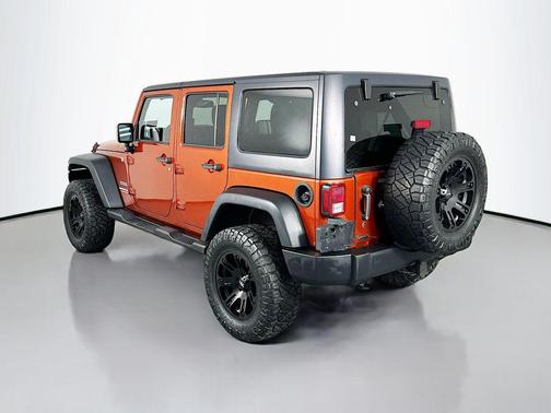 Copperhead Pearlcoat 2014 Jeep Wrangler Unlimited Sport