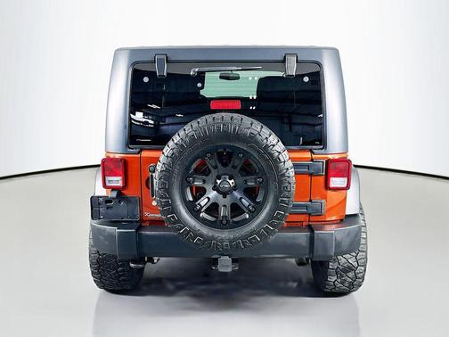 Copperhead Pearlcoat 2014 Jeep Wrangler Unlimited Sport