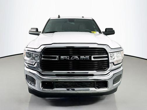 Bright White Clearcoat 2021 RAM 2500 Big Horn Crew Cab 4x4 6'4' Box