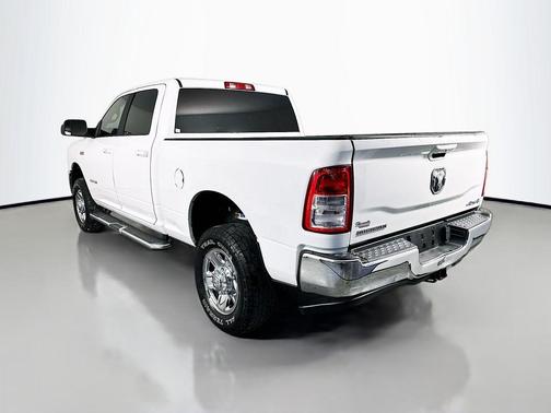 Bright White Clearcoat 2021 RAM 2500 Big Horn Crew Cab 4x4 6'4' Box