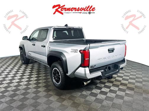 2024 Toyota Tacoma TRD Off Road