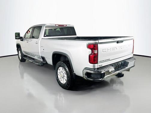 Silver Ice Metallic 2022 Chevrolet Silverado 3500 LT